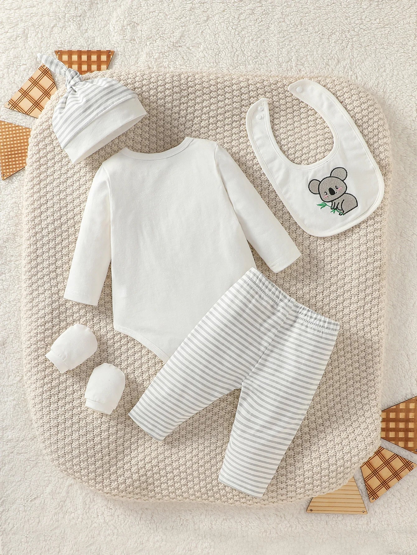 Baby Boys 4-Piece Elephant Outfit Set | Bodysuit, Trousers, Hat & Bib