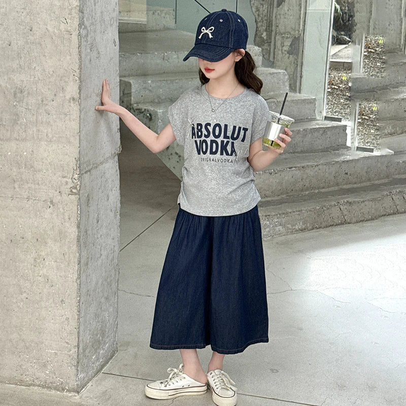Girls Summer Two-Piece Set – Short Sleeve Top & Shorts