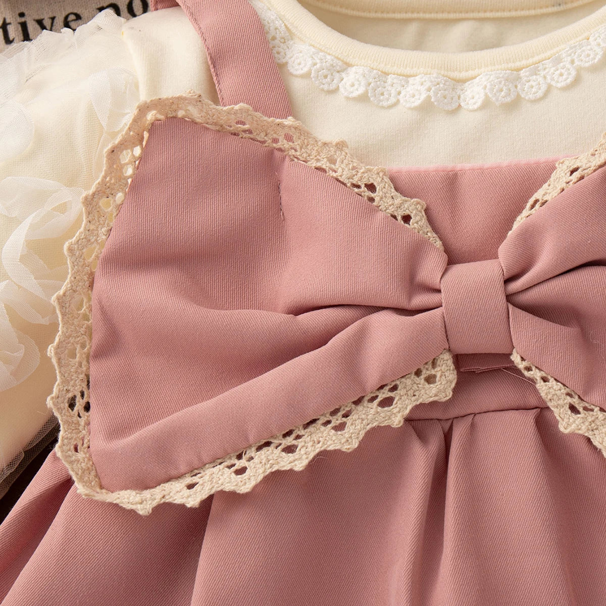 6-24 Months Spring And Autumn New Sweet Bow Baby Girl Dress, Modern Style Bubble Long Sleeved Children'S Clothing For Parties