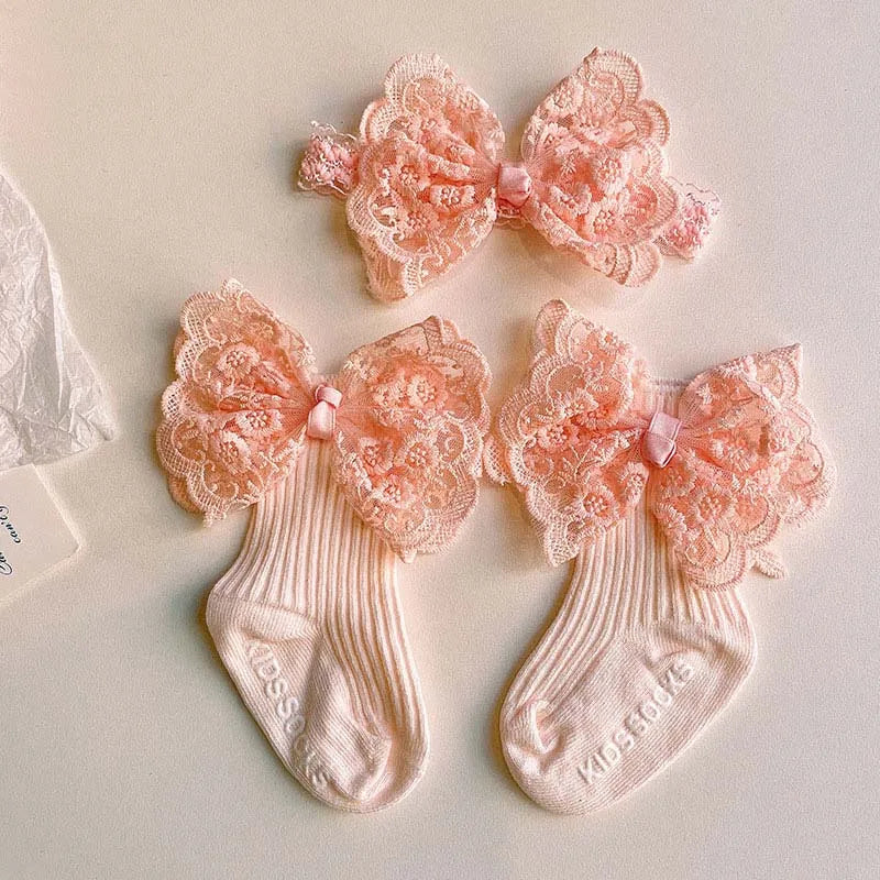 Baby Bow Headband & Socks Set – 2-Piece Girls Accessory