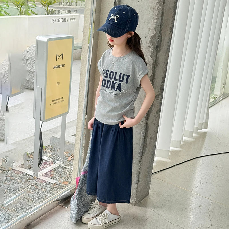 Girls Summer Two-Piece Set – Short Sleeve Top & Shorts