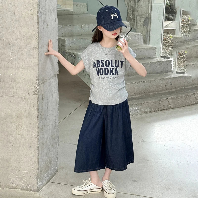 Girls Summer Two-Piece Set – Short Sleeve Top & Shorts